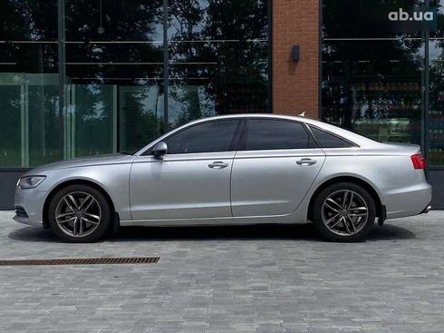 Audi A6 2011 - фото 17