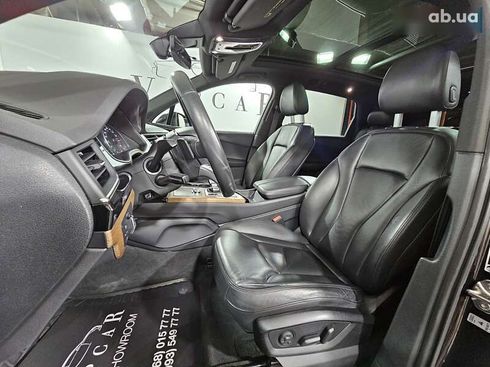 Audi Q7 2017 - фото 27