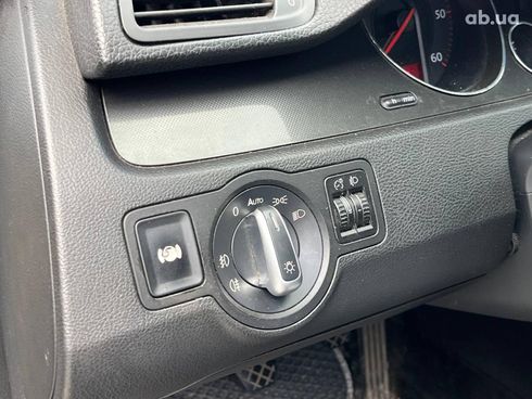 Volkswagen passat b6 2005 серый - фото 15