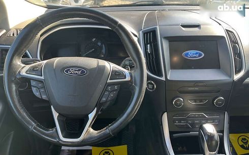 Ford Edge 2016 - фото 18