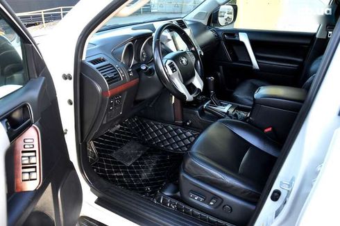 Toyota Land Cruiser Prado 2016 - фото 19