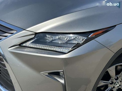 Lexus RX 2018 - фото 13