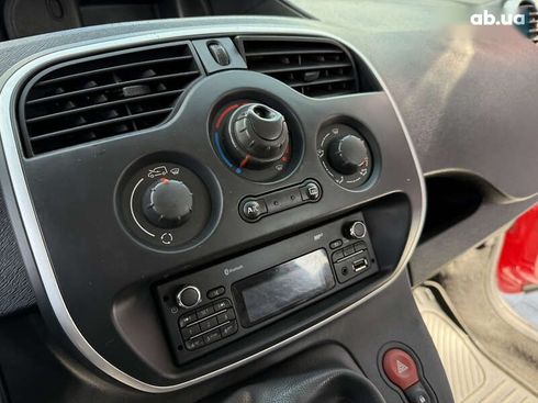 Renault Kangoo 2015 - фото 16