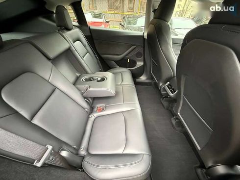 Tesla Model Y 2024 - фото 10