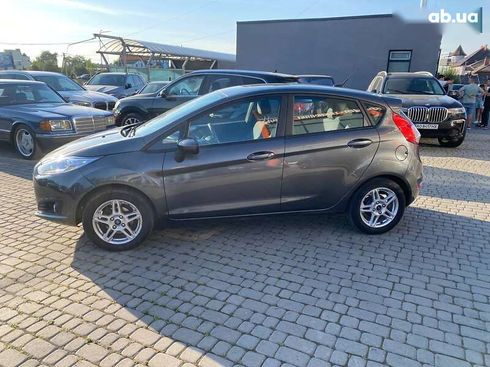 Ford Fiesta 2019 - фото 4