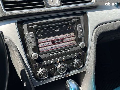 Volkswagen Passat 2012 - фото 12