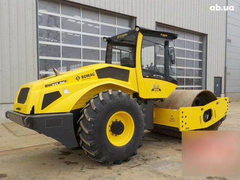 Bomag BW 213 DH-5 2017 - фото 2