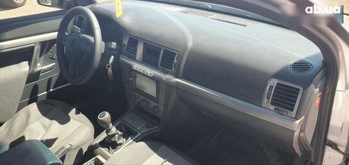 Opel Vectra 2006 - фото 17