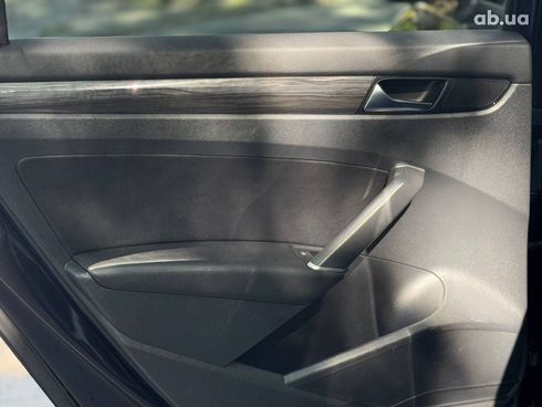 Volkswagen Passat 2020 черный - фото 30