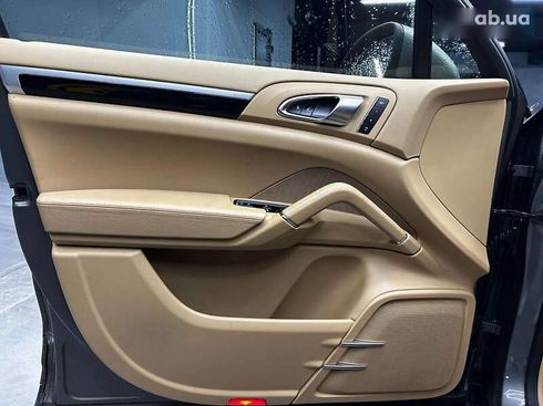 Porsche Cayenne 2018 - фото 12