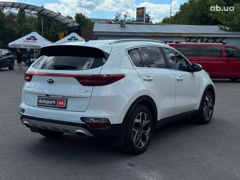 Kia Sportage 2018 белый - фото 10