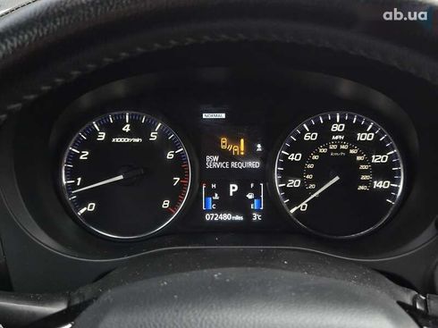Mitsubishi Outlander 2017 - фото 23