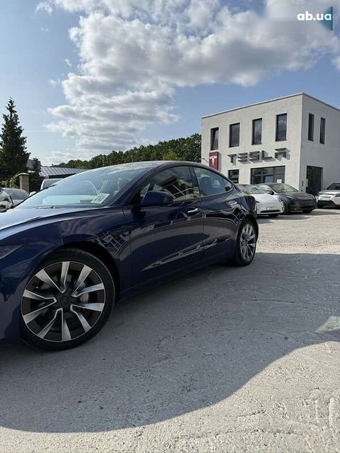 Tesla Model 3 2024 - фото 4