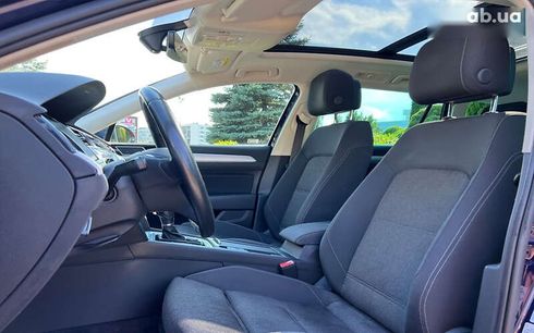 Volkswagen Passat 2017 - фото 17
