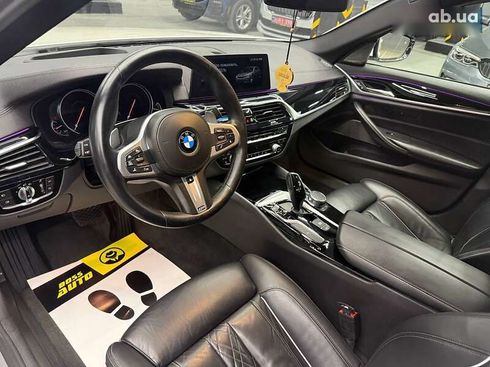 BMW 5 серия 2017 - фото 8
