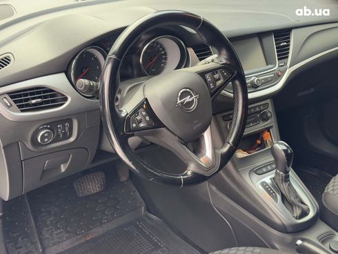 Opel Astra 2020 белый - фото 16