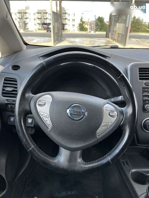 Nissan Leaf 2015 - фото 9