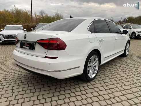 Volkswagen Passat 2018 - фото 7