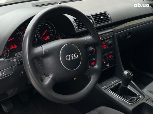 Audi A4 2003 черный - фото 14