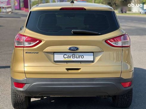 Ford Escape 2014 - фото 10