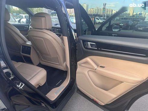 Porsche Cayenne 2018 - фото 27