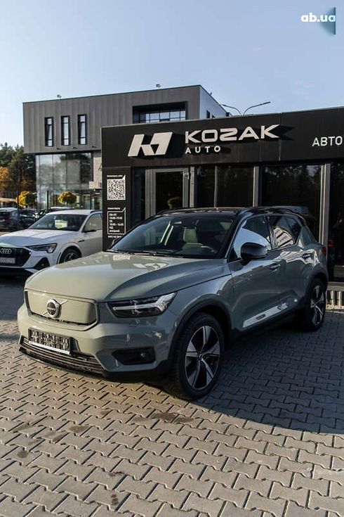 Volvo XC40 2021 - фото 4