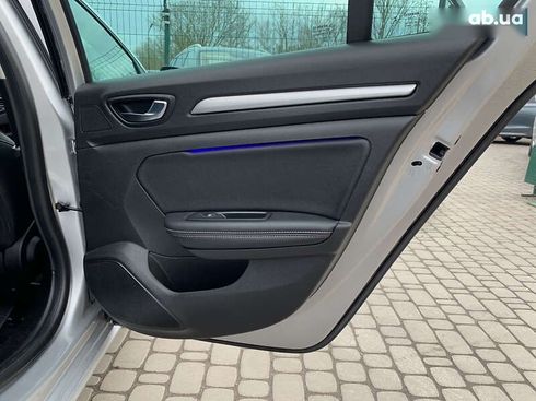 Renault Megane 2018 - фото 28