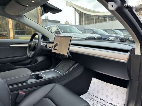 Tesla Model 3 2023 - фото 12