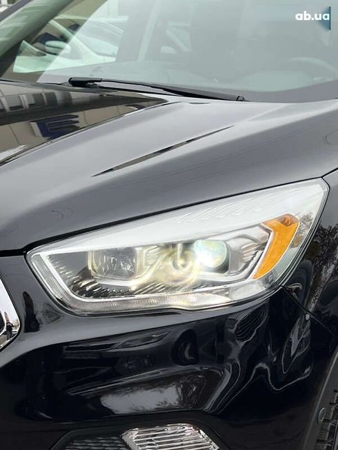 Ford Escape 2019 - фото 6