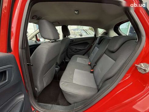 Ford Fiesta 2011 - фото 17