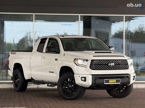 Toyota Tundra 2018 - фото 3