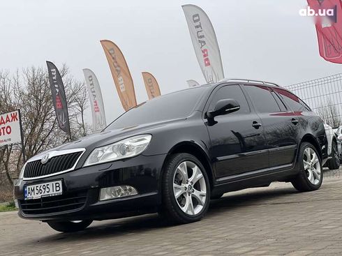 Skoda Octavia 2011 - фото 2