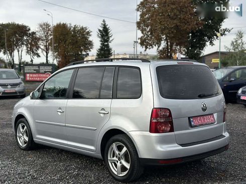 Volkswagen Touran 2007 - фото 21