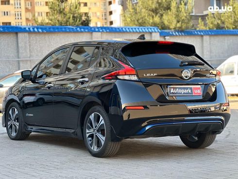 Nissan Leaf 2018 черный - фото 7