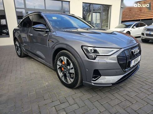 Audi E-Tron 2021 - фото 10