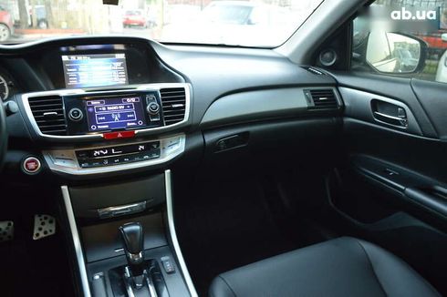 Honda Accord 2013 - фото 11