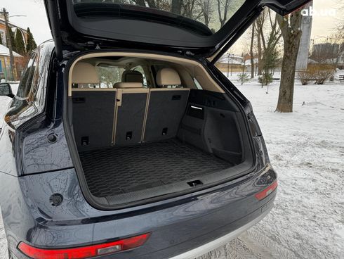 Audi Q5 2017 синий - фото 9