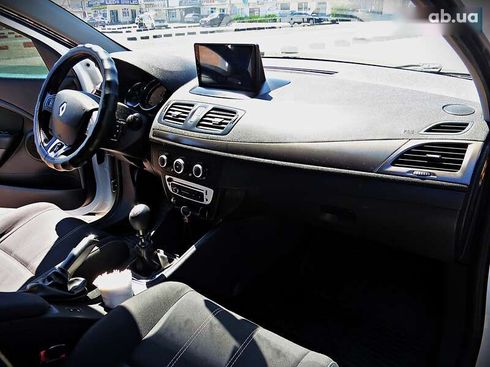 Renault Megane 2014 - фото 15