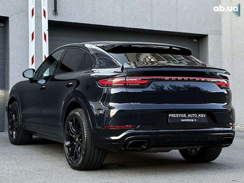 Porsche Cayenne Coupe 2023 - фото 23