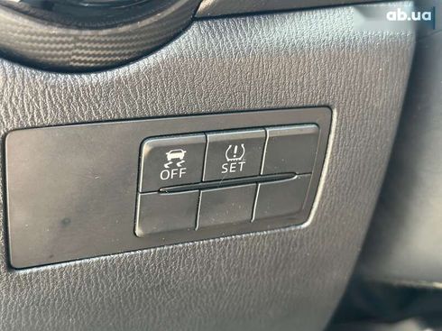 Toyota Yaris 2017 - фото 16