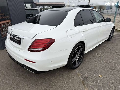 Mercedes-Benz E-Класс 2019 - фото 6