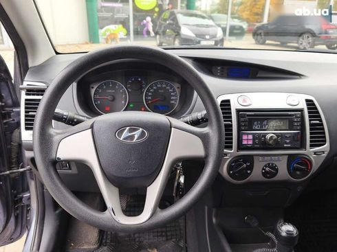 Hyundai i20 2012 - фото 17