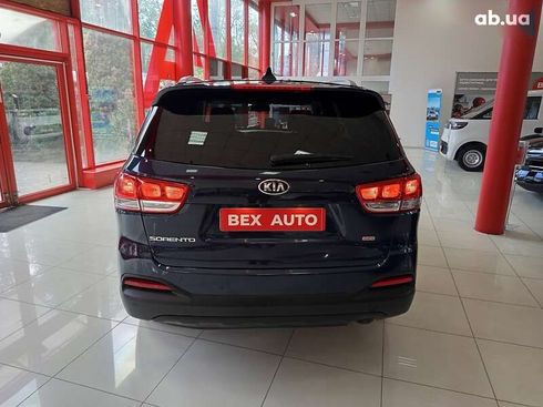 Kia Sorento 2016 - фото 4
