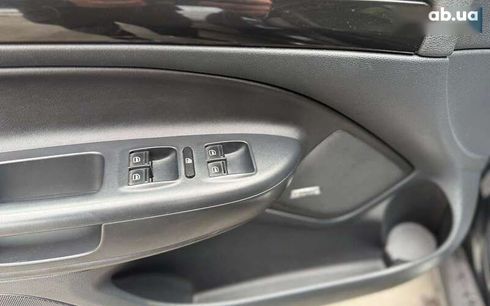 Skoda Octavia 2011 - фото 8