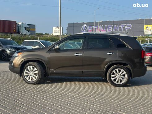 Kia Sorento 2010 коричневый - фото 5