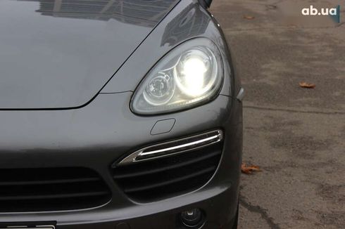 Porsche Cayenne 2011 - фото 20