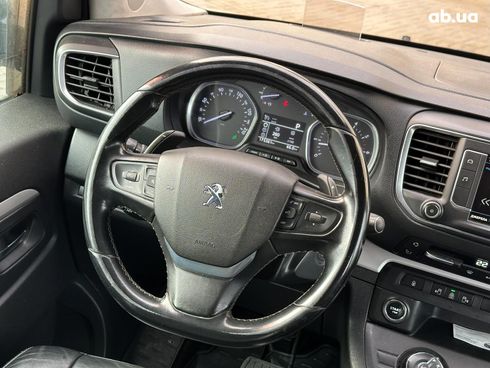 Peugeot Traveller 2017 серый - фото 65