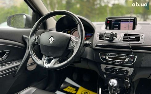 Renault Megane 2015 - фото 14