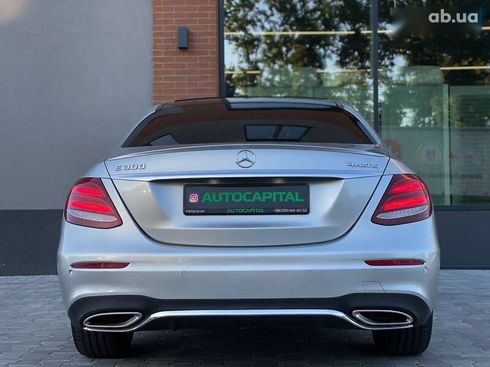 Mercedes-Benz E-Класс 2018 - фото 12