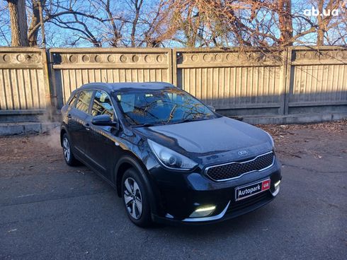 Kia Niro 2018 черный - фото 3